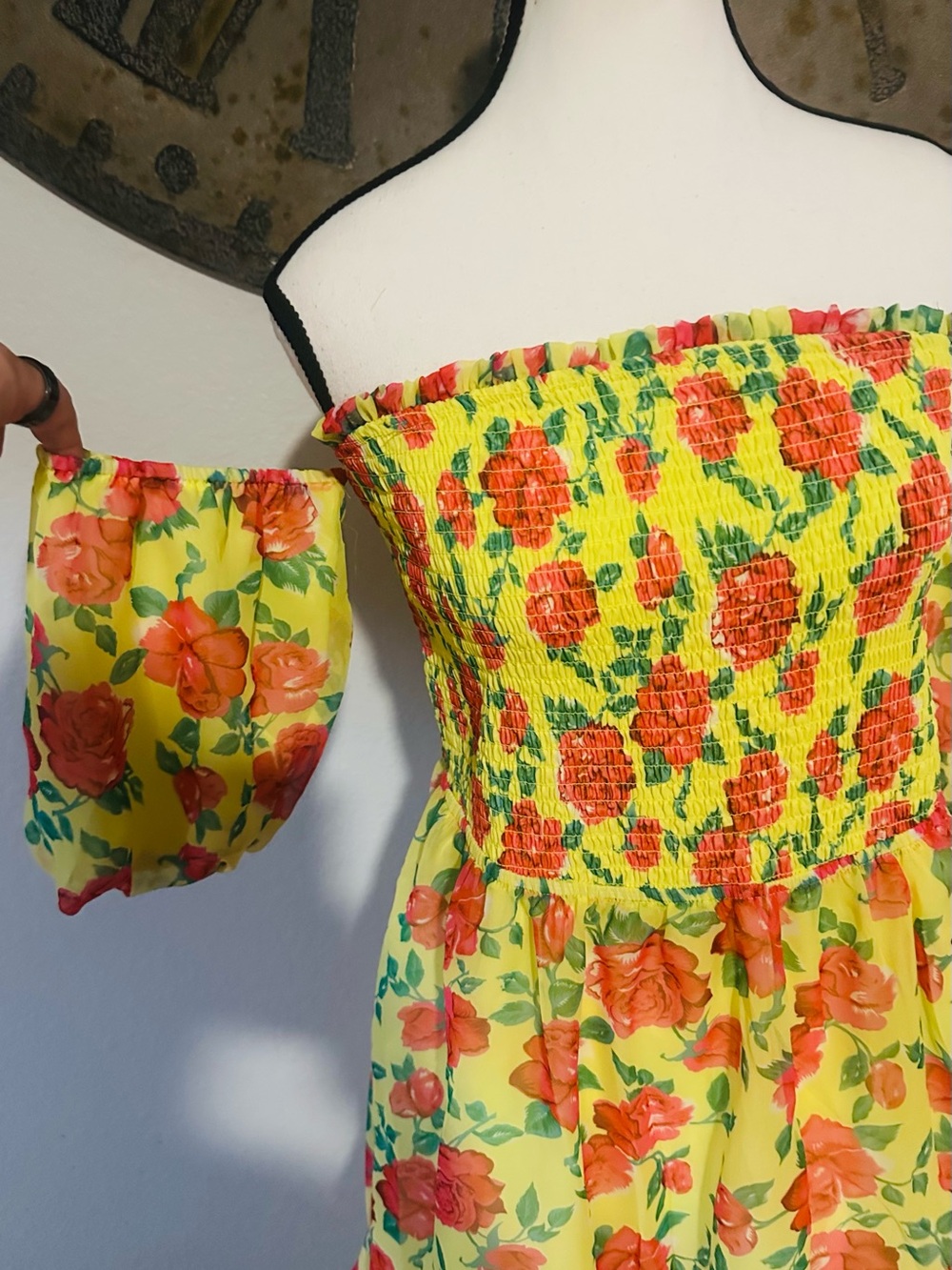 Off-Shoulder Yellow Floral Dress - Picture 2 of 5